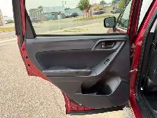 2016 Subaru Forester No Accidents l Conv Pkg l 2.5i l RCam l AWD - Photo 12
