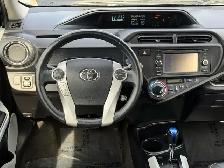 2014 Toyota Prius C 5dr HB, Leather Seats, FREE 3000 KM COMPREHE - Photo 15