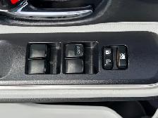 2014 Toyota Prius C 5dr HB, Leather Seats, FREE 3000 KM COMPREHE - Photo 20
