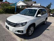 2017 Volkswagen Tiguan 4MOTION 4dr Wolfsburg Edition
