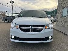 2019 Dodge Grand Caravan SXT Premium Plus 2WD - Photo 2
