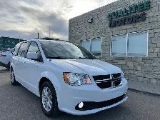 2019 Dodge Grand Caravan SXT Premium Plus 2WD - Photo 3