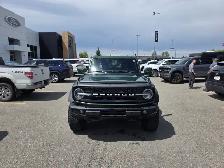 2023 Ford Bronco - Photo 5