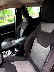 2017 Jeep Cherokee Altitude 4dr SUV 4WD (2.4L 4cyl 9A) - Photo 13