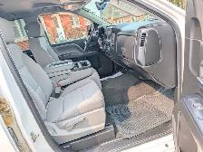 2018 Chevrolet Silverado 1500 4WD Double Cab 143.5' Custom | Bac - Photo 10