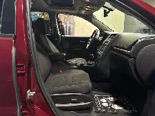 2016 GMC Acadia AWD 4dr SLE w/SLE-2 - Photo 9