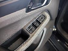 2021 Porsche Macan Base - Photo 19