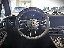 2021 Porsche Macan Base - Photo 20