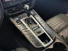 2021 Porsche Macan Base - Photo 27