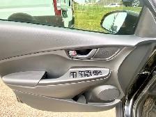 2020 Hyundai Kona 2.0L Essential FWD - Photo 9