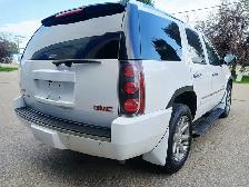 2010 GMC Yukon Denali - Photo 5