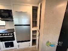 2023 Jayco Jay Flight 324BDS 2 Slide Outs - Bunk Room - Photo 27