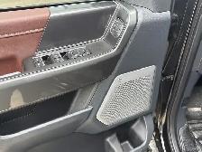 2022 Ford F-150 LARIAT - Photo 10