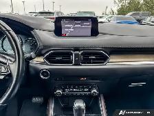 2019 Mazda CX-5 Signature | HEATED & COOLED SEATS | SUNROOF - Photo 17