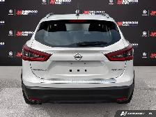 2023 Nissan Qashqai SV | HEATED SEATS & STEERING | SUNROOF - Photo 5