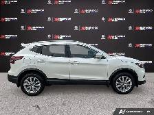 2023 Nissan Qashqai SV | HEATED SEATS & STEERING | SUNROOF - Photo 7