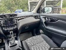 2023 Nissan Qashqai SV | HEATED SEATS & STEERING | SUNROOF - Photo 12