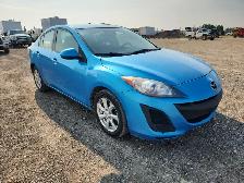 2011 Mazda 3 - Photo 2