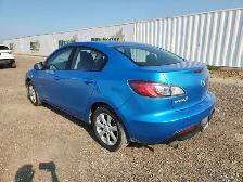 2011 Mazda 3 - Photo 3