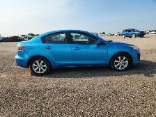 2011 Mazda 3 - Photo 20