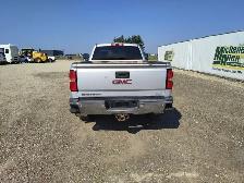 2015 GMC Sierra 2500HD - Photo 6