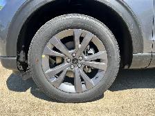 2026 Ford Explorer Active - Photo 3