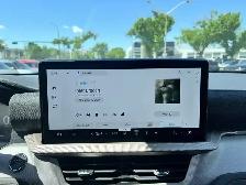 2026 Ford Explorer Active - Photo 13