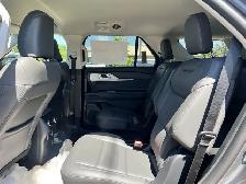 2026 Ford Explorer Active - Photo 17