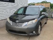 2013 Toyota Sienna XLE