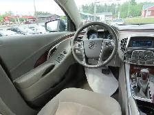 2010 Buick Lacrosse CX - Photo 9