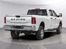 2026 Ram 3500 - Photo 2