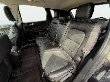 2022 Ford Escape Titanium - Photo 9