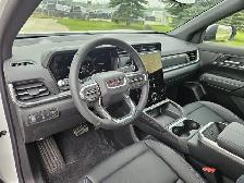 2026 GMC Terrain AWD Elevation - Photo 10