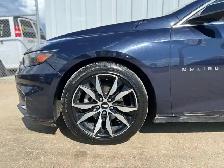 2017 Chevrolet Malibu LT | Command Start | Reverse Camera - Photo 8