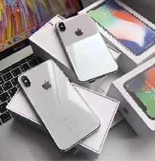 Apple iPhone X & iPhone SE 2 – Open Box