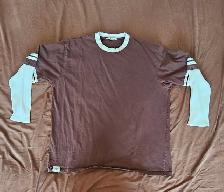 MEN'S BROWN LONG-SLEEVE T-SHIRT WITH WHITE SLEEVES (XL)