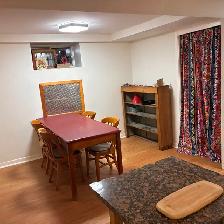 large 1 bedroom in the heart of Parkdale - Photo 2