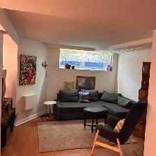 large 1 bedroom in the heart of Parkdale - Photo 5
