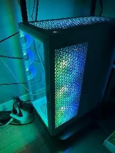Gaming PC with dual monitors - Photo 9