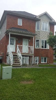 2 Bedroom apartment for rent (available on September 1st)