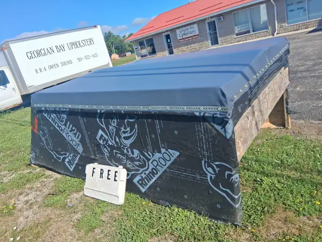 6month old upper 4ft of insulated trailer/shed roof structure.