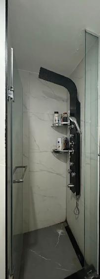 Downtown! Very bright! really spacious! one bedroom unit rent - Photo 5