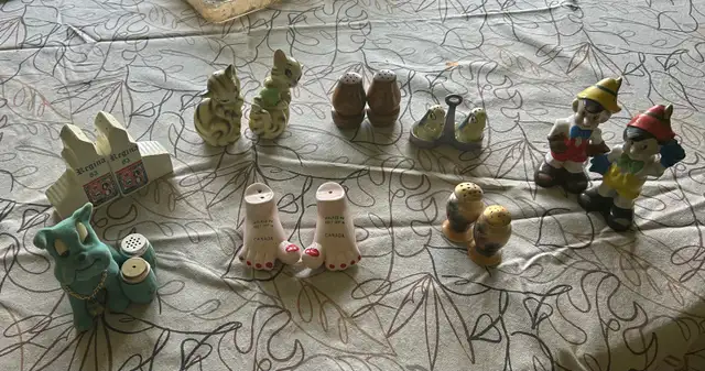 salt and pepper shakers