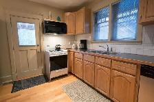Apartment for Rent - Private, clean, central location - Photo 2