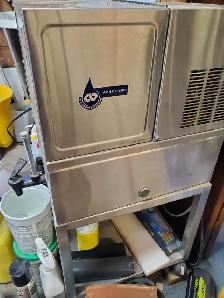 AV WATER DISTILLER ALL STAINLESS STEEL  $175.00
