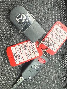 2013 Mazda 3 2013 MAZDA 3 , HATCHBACK  , AUTOMATIQUE  ,, 4 CYLIN - Photo 4