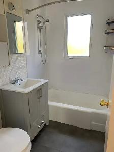 2 bedroom apt. in Overbrook incl. parking available from August - Photo 2