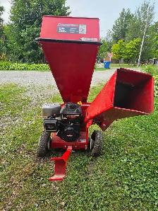 it's a wood chipper good shape - Photo 3