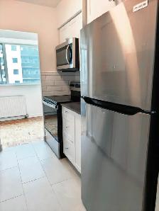 Bedroom in Downtown Toronto for rent - Photo 7