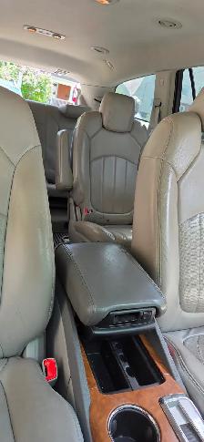 2009 Buick Enclave CXL Leather - Reduced Price to quick sale! - Photo 6